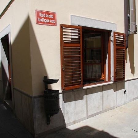 Cozy Apartments Buket In The Center Izola Buitenkant foto