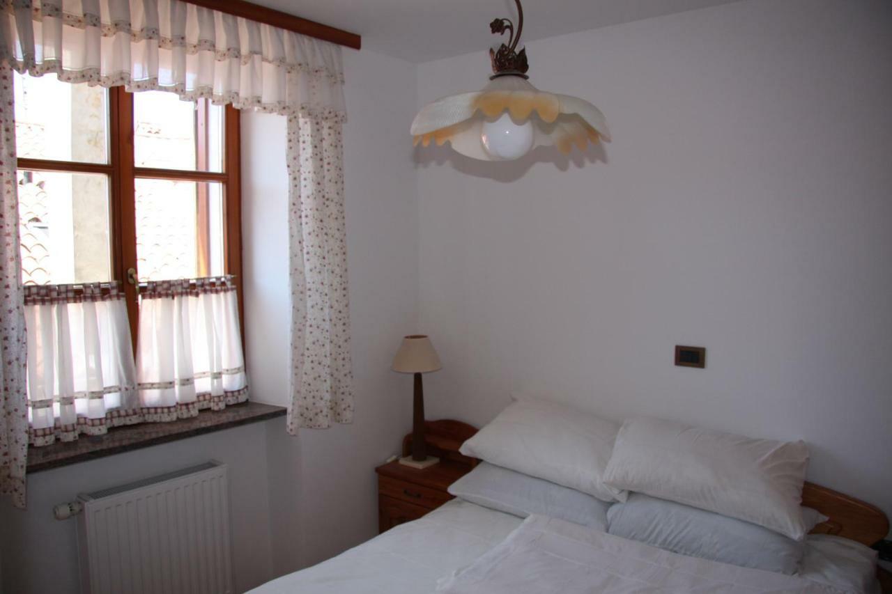 Cozy Apartments Buket In The Center Izola Buitenkant foto
